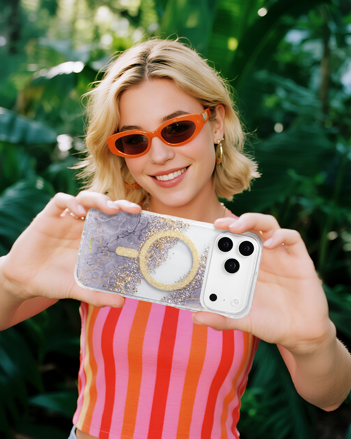 Glitter Finish Phone Case With Delicate Reflective Layer