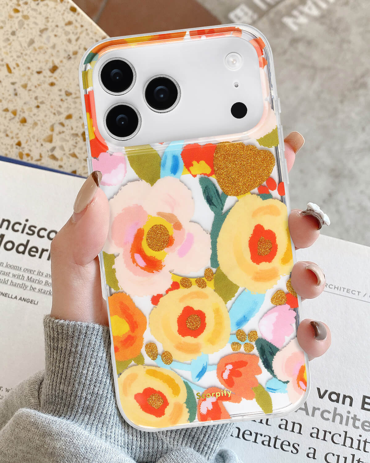 Elegant flower phone case with heronsbill design