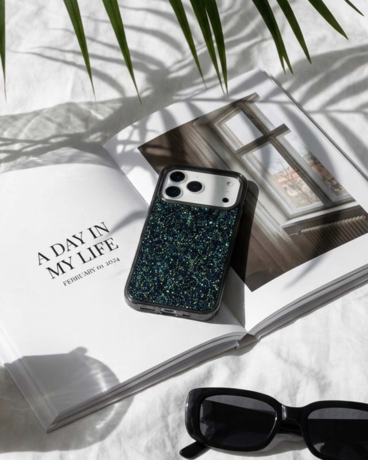 Aurora Crystal Radiance MagSafe iPhone Case