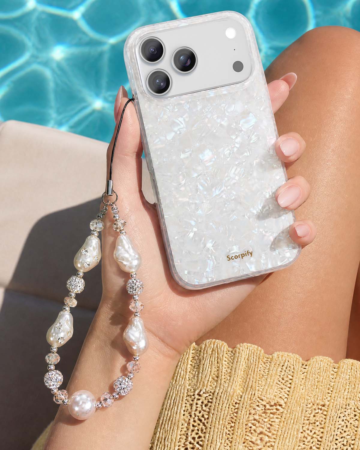 Crystal phone charm strap with glossy pearl beads