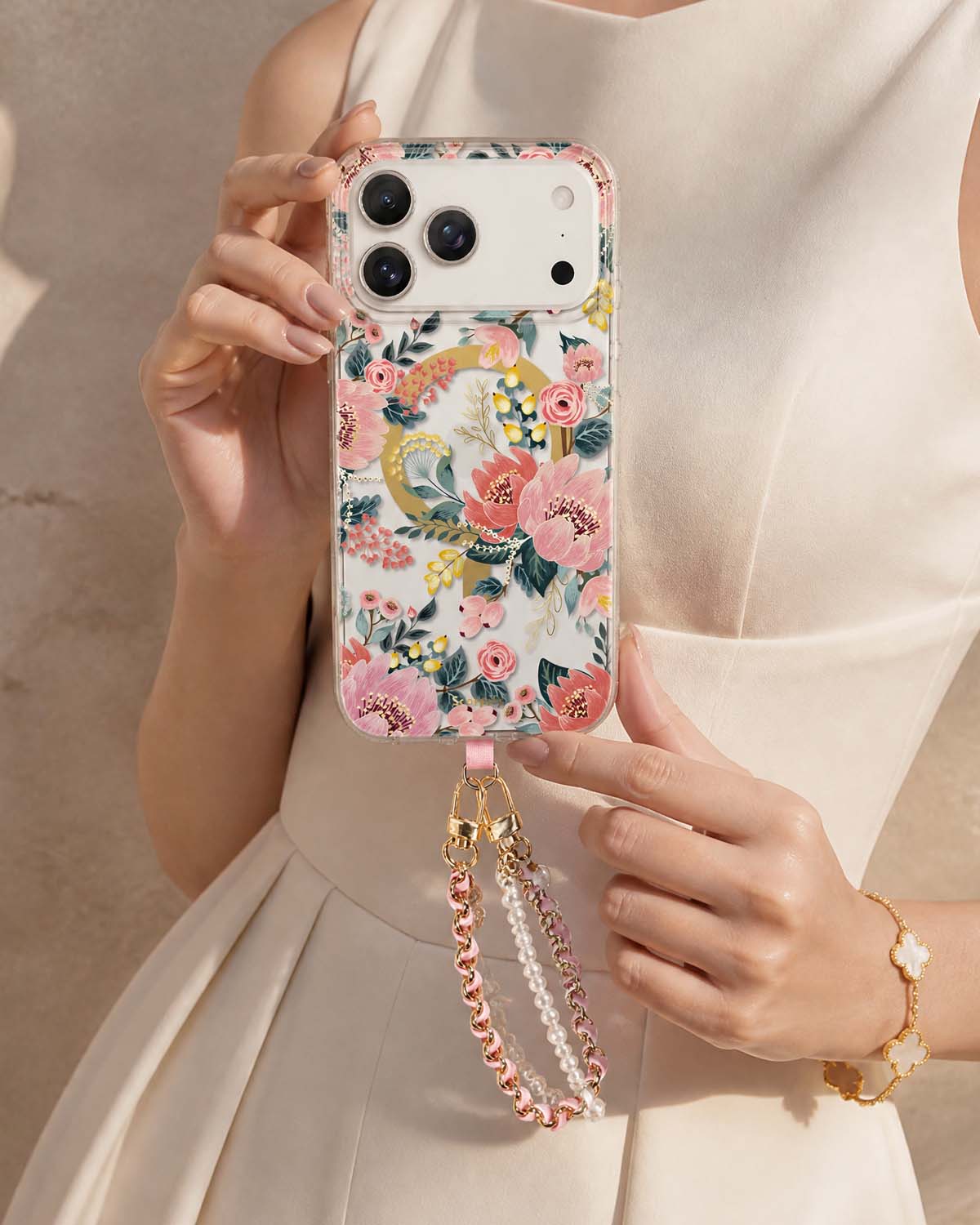 Double chain iphone charm with pearl detailing