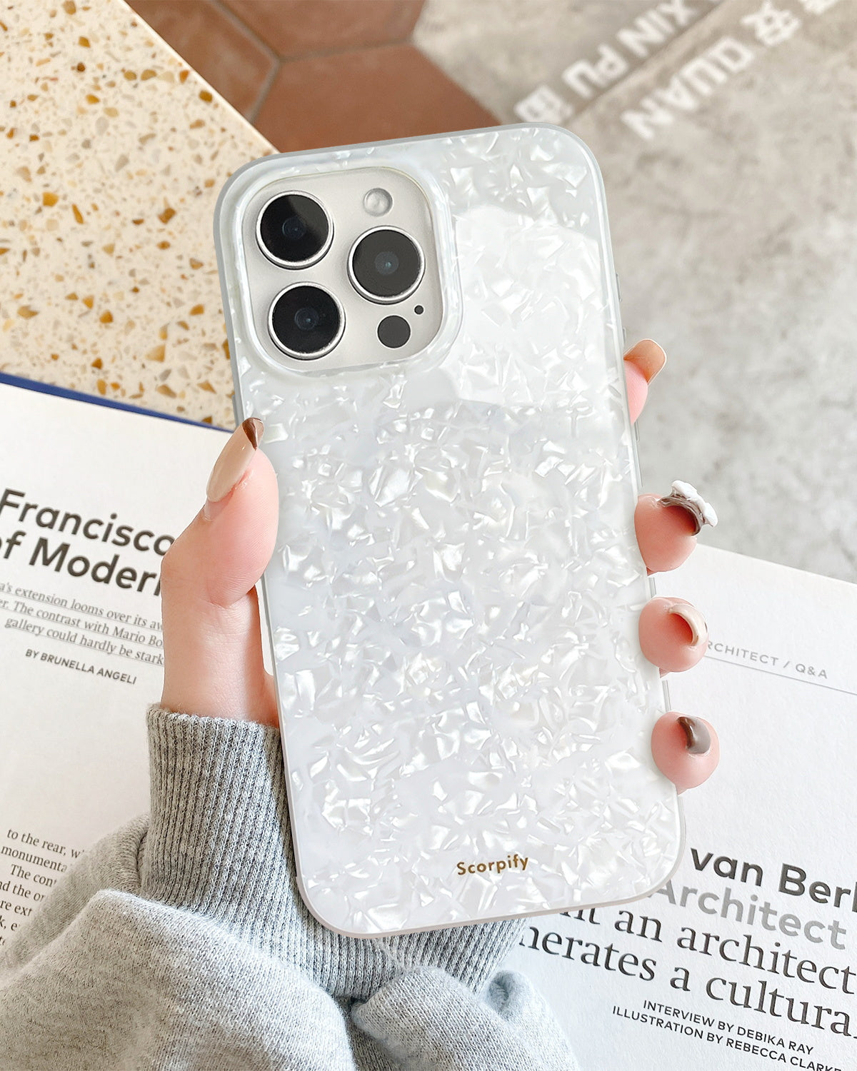 White Pearl Magnetic iPhone Case