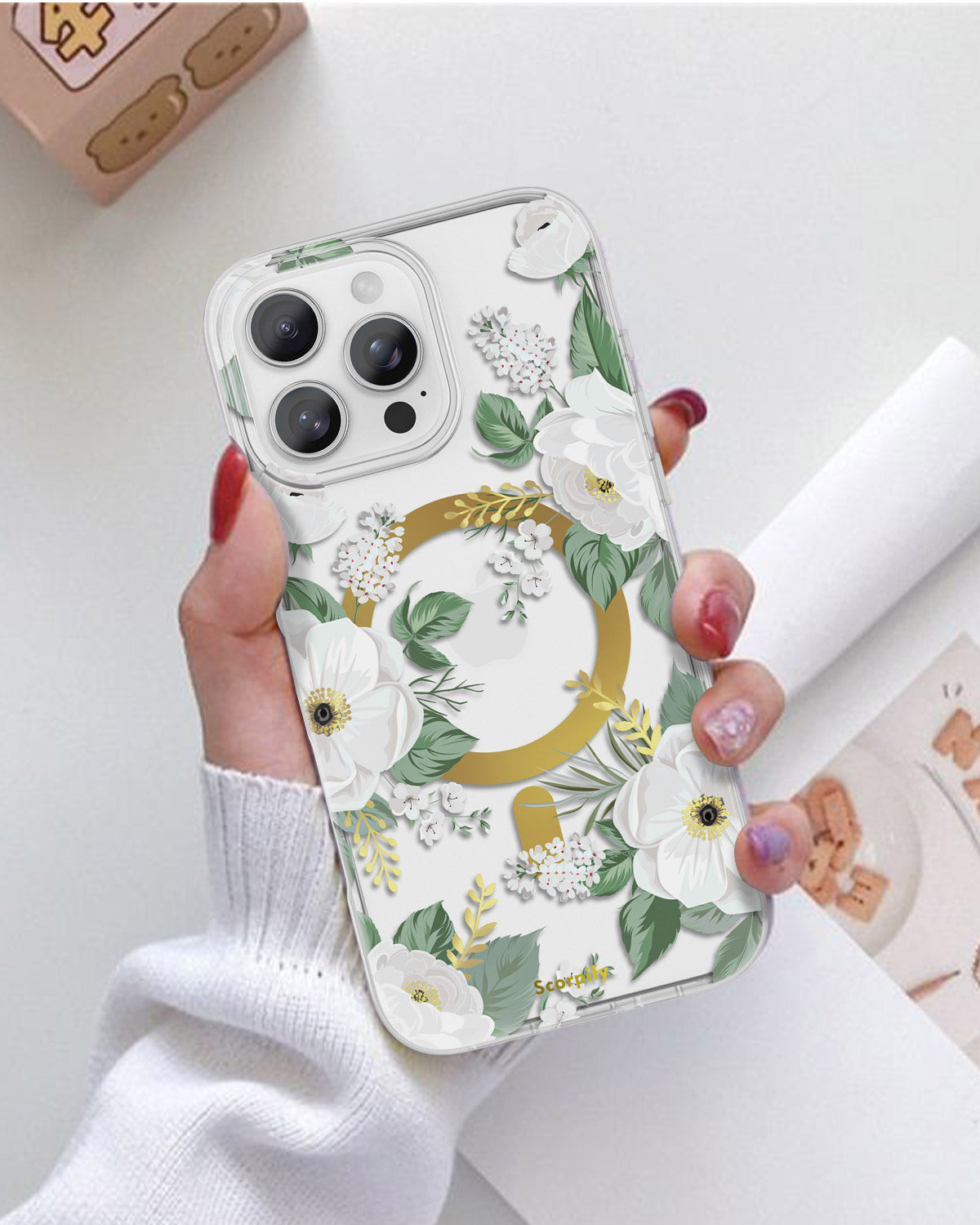 Scorpify white rose MagSafe protective phone cover