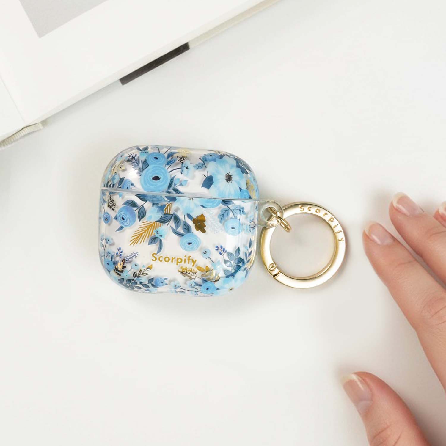 Blue_Nemophila_AirPods_Case_4_Scene_2_scorpify