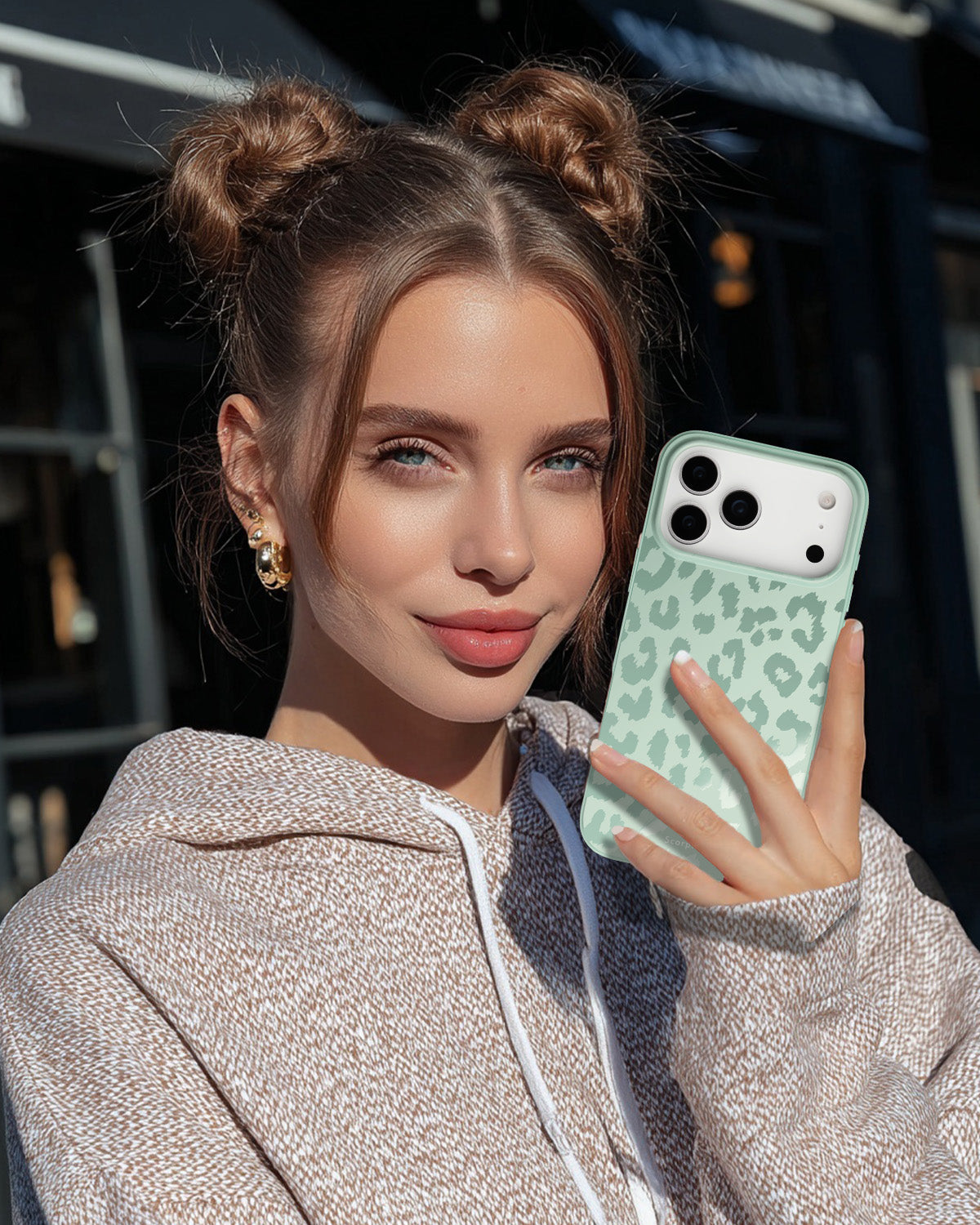 Fog Leopard MagSafe iPhone Case