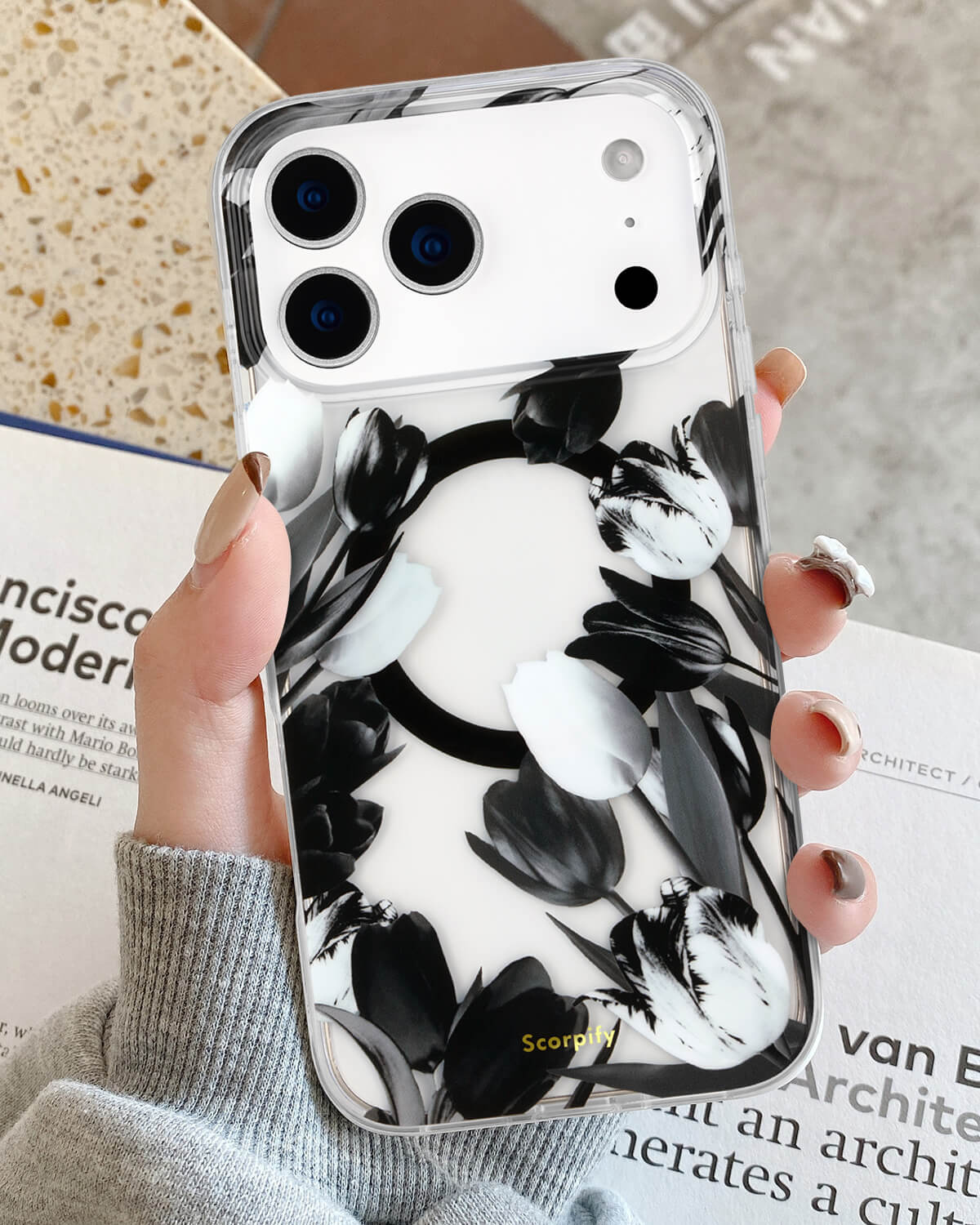 Glossy Black Phone Case Highlighting A Smooth Polished Finish