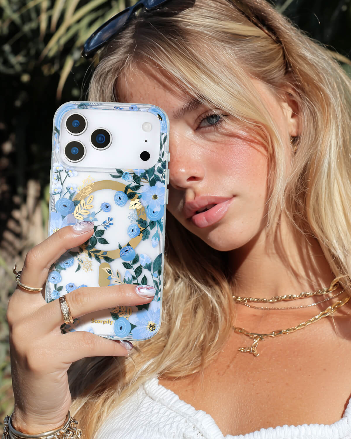 iphone_17_Blue_Nemophila_case_pic_17_pro_max_model_scorpify